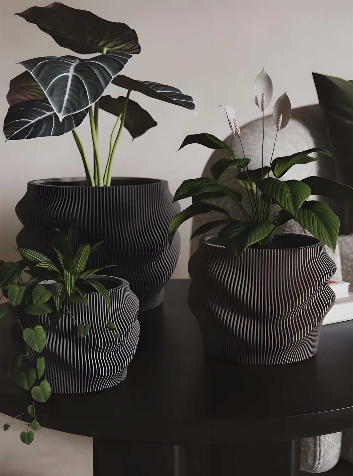 Cache-pot strié